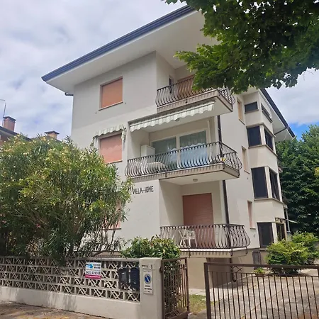 Jone Lignano Sabbiadoro